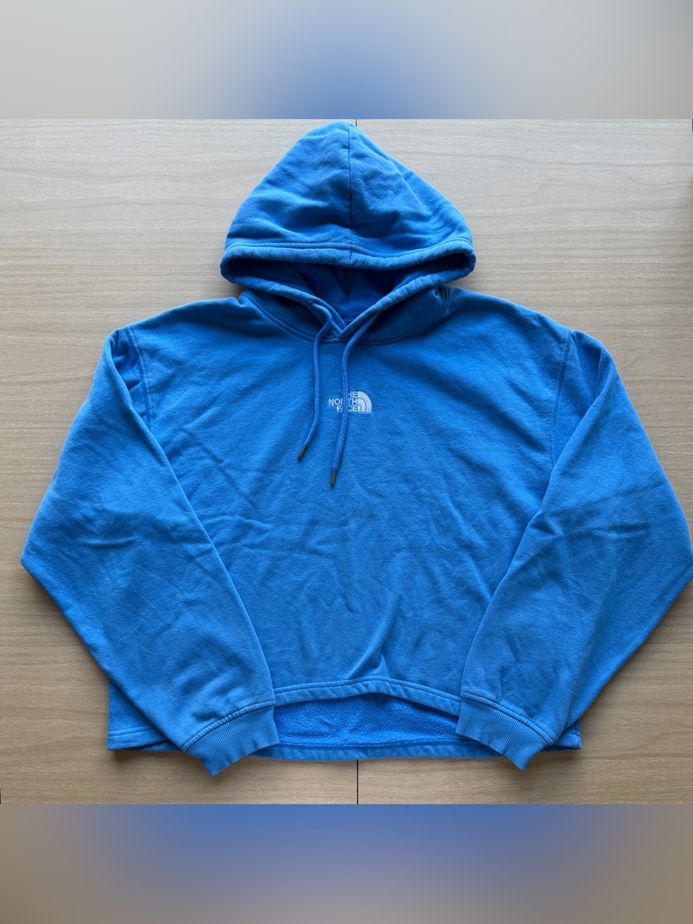 The North Face Women’s Cropped Bright Blue Pullover Hoodie XL